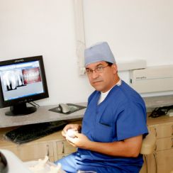  Dr. William Álvarez 